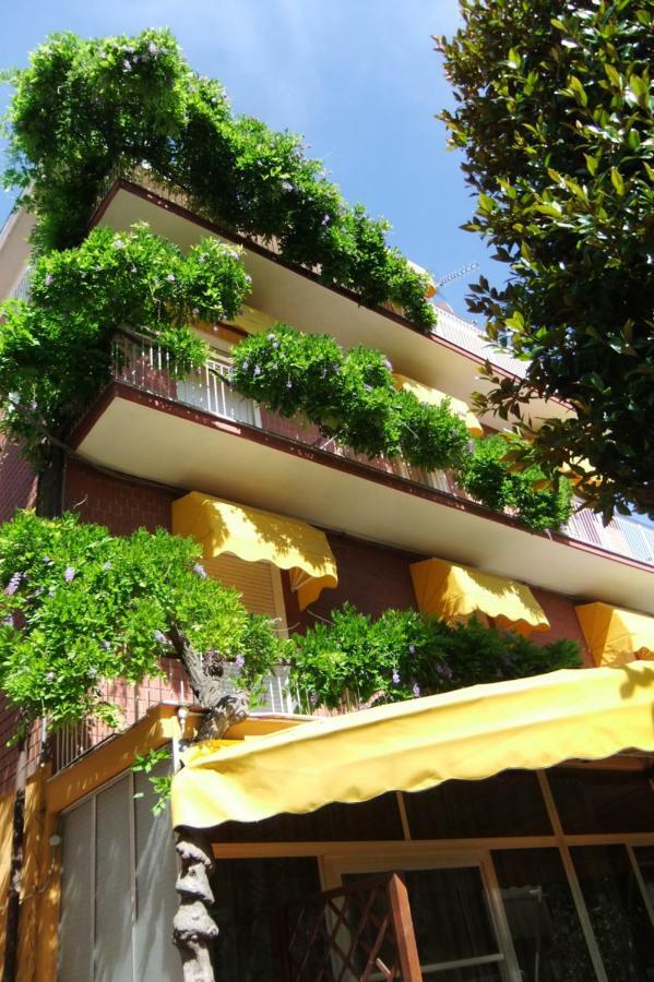Albergo Villalma Rimini Buitenkant foto