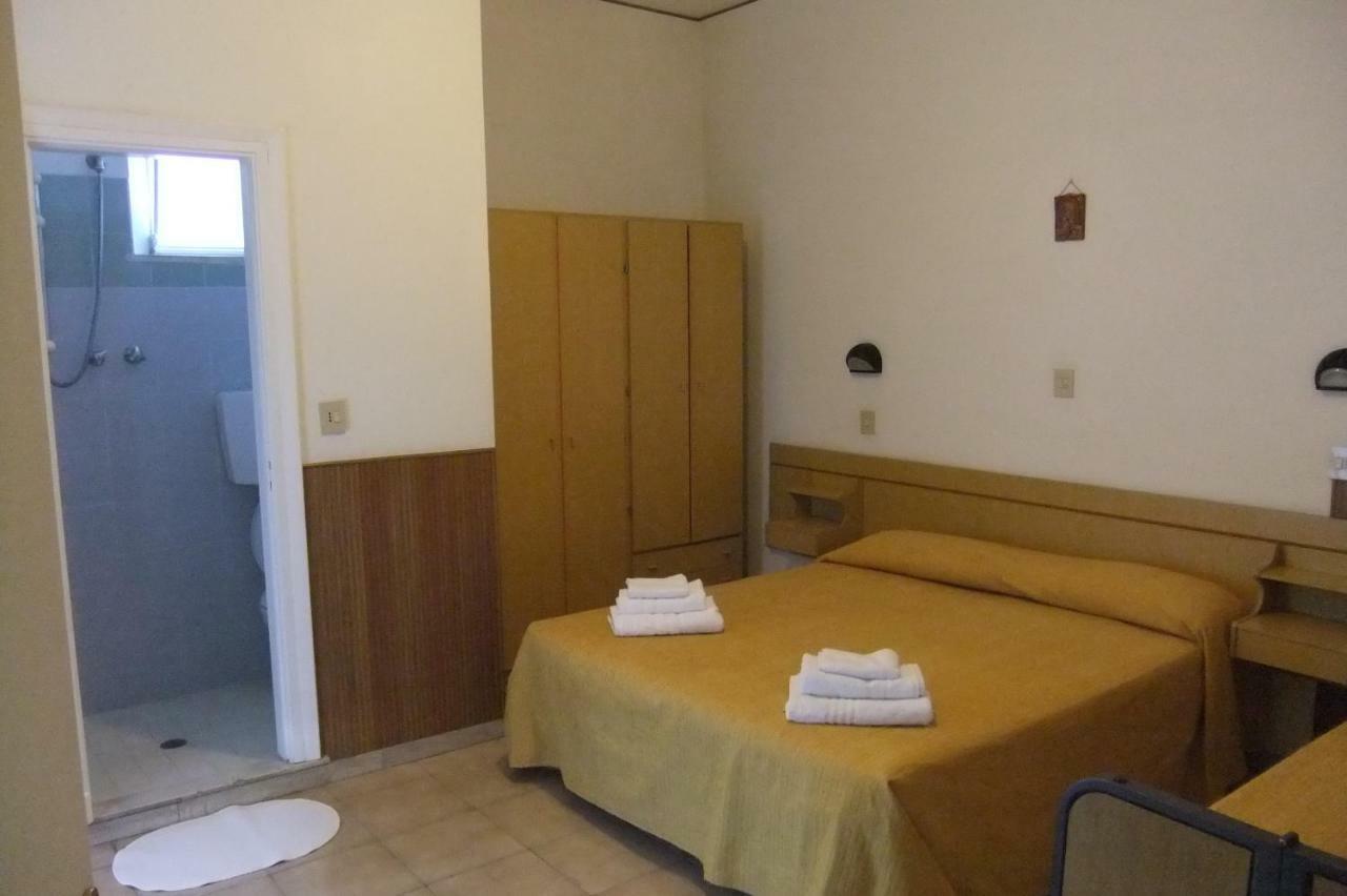 Albergo Villalma Rimini Buitenkant foto