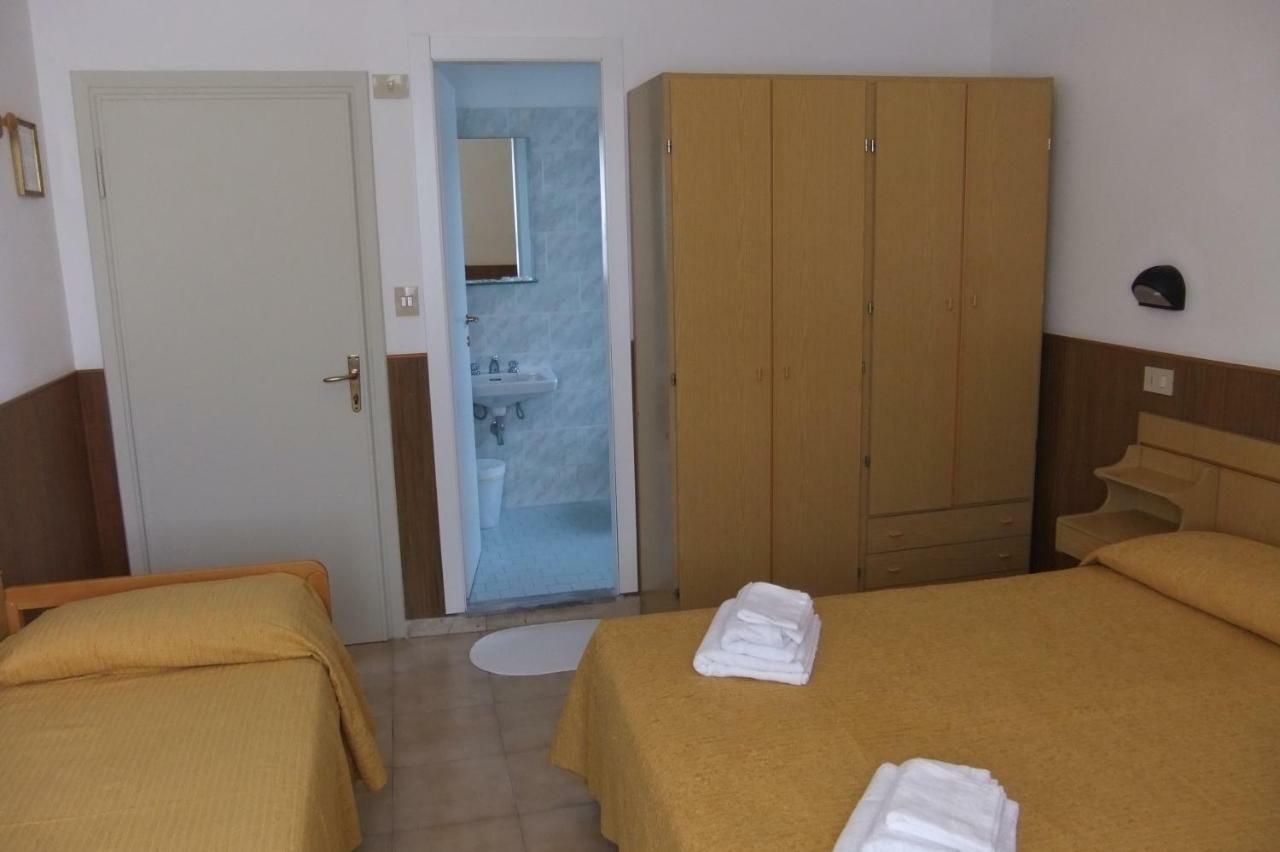 Albergo Villalma Rimini Buitenkant foto
