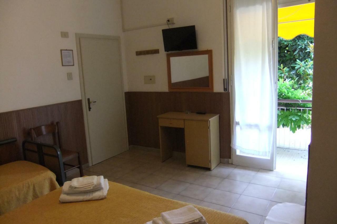 Albergo Villalma Rimini Buitenkant foto