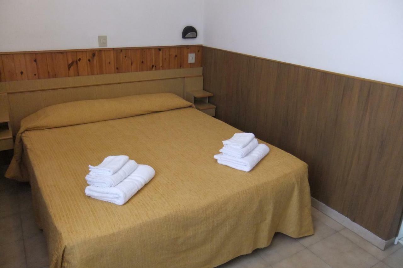 Albergo Villalma Rimini Buitenkant foto