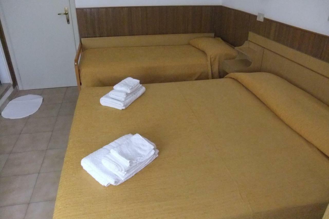 Albergo Villalma Rimini Buitenkant foto